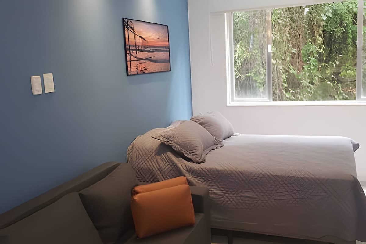 Wifi gratis y ropa de cama