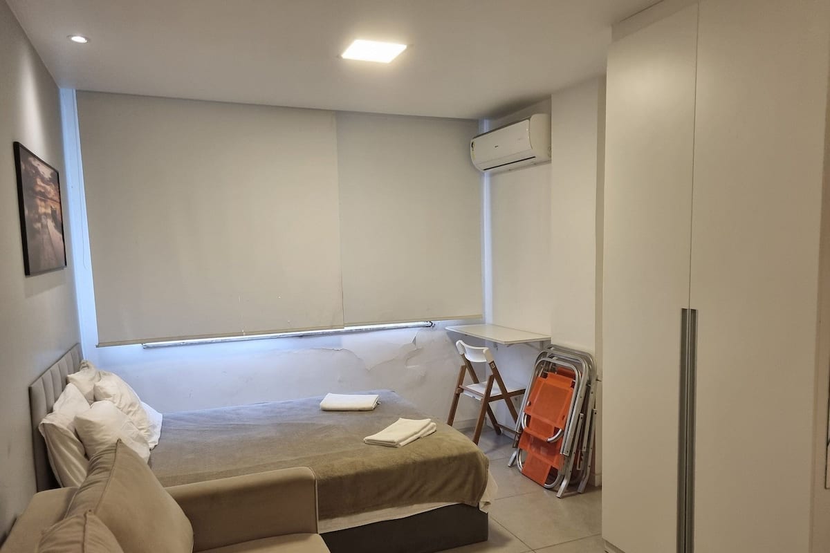 Wifi gratis y ropa de cama