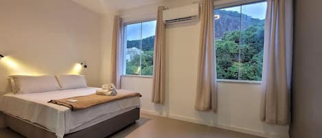 Basic Apartment | Free WiFi, bed sheets