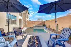 Pool - Lake views, beautiful home (Indio)