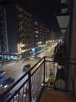 Front of property - Sun&Moon Apartment (Bari)