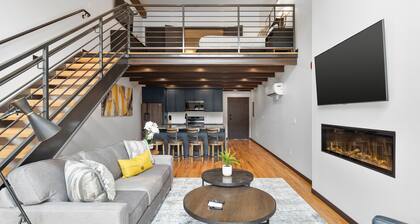 Luxury Loft 7 Downtown Main Street