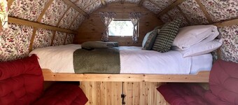 Romani Retreat Bow Top Gypsy Caravan Alnmouth Beach