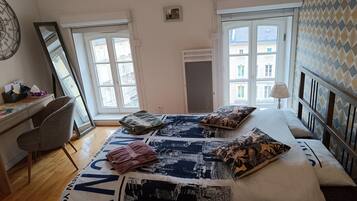 2 makuuhuonetta, työpöytä, silitysrauta/-lauta, Wi-Fi