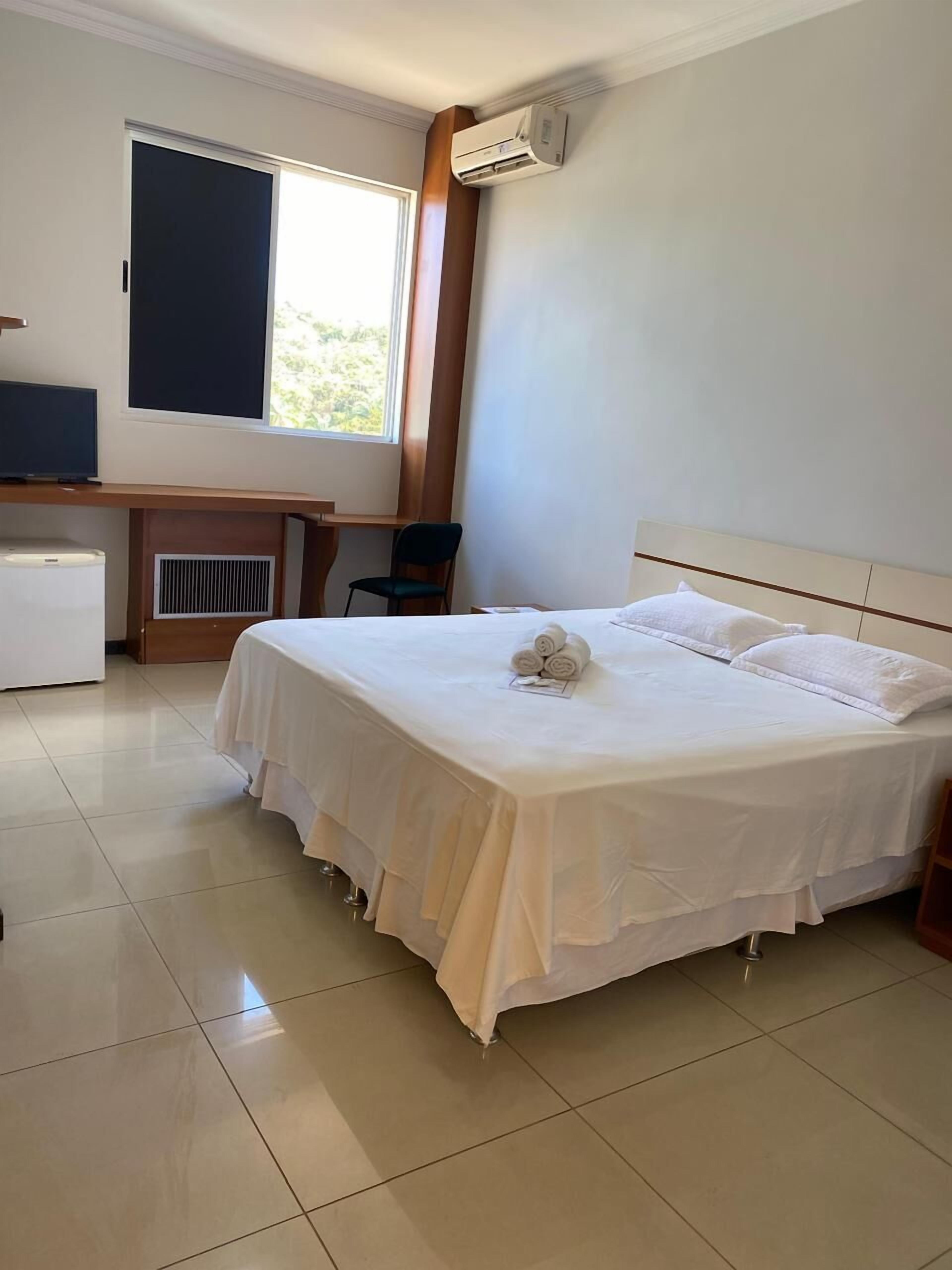 Habitación tradicional doble | Escritorio, espacio para trabajar con un portátil, wifi gratis