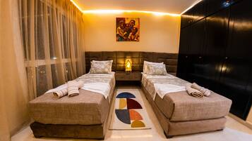 2 bedrooms, WiFi (free), bed sheets