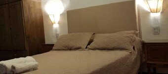 Double Room with Private Bathroom -Posada y Cabañas Finca El Rincón de Lunlunta
