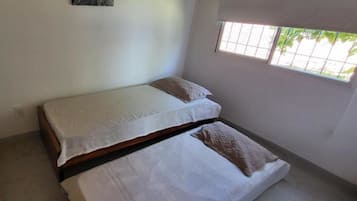 2 bedrooms, iron/ironing board, WiFi, bed sheets