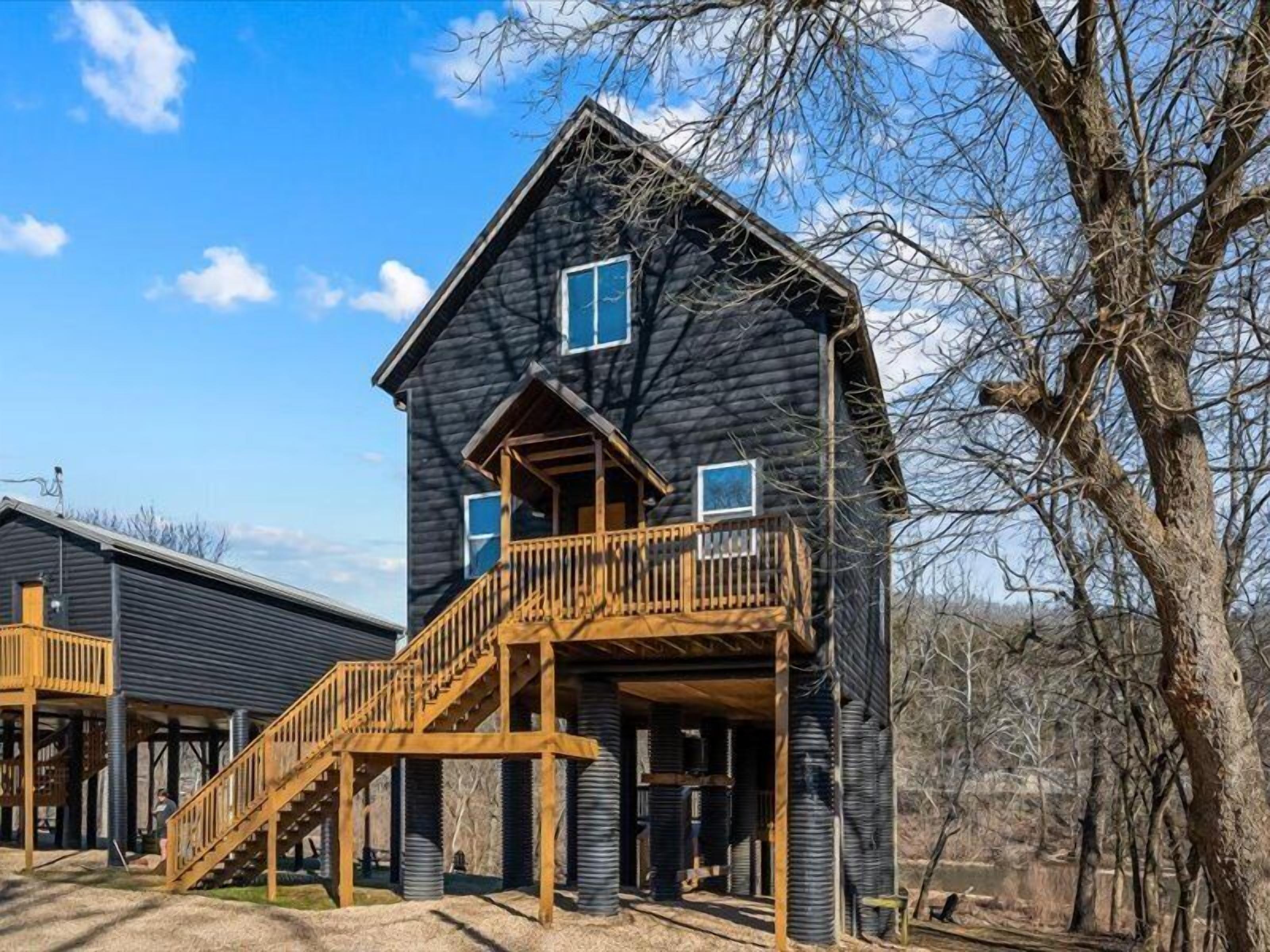 James River Haven The Cabins at Galena Cabin 5, Galena, MO Vacation