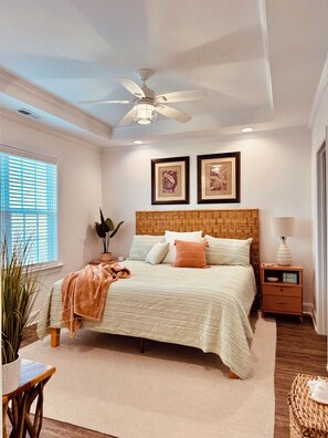 3 bedrooms, iron/ironing board, travel cot, free WiFi - 3 Years New New Home In Surf City, Pet Friendly Close To The Beach With Elevator (Surf City)