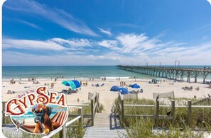 Beach nearby, sun-loungers - 3 Years New New Home In Surf City, Pet Friendly Close To The Beach With Elevator (Surf City)