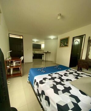1 quarto