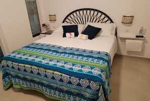 1 camera, una cassaforte in camera, ferro/asse da stiro, Wi-Fi gratuito