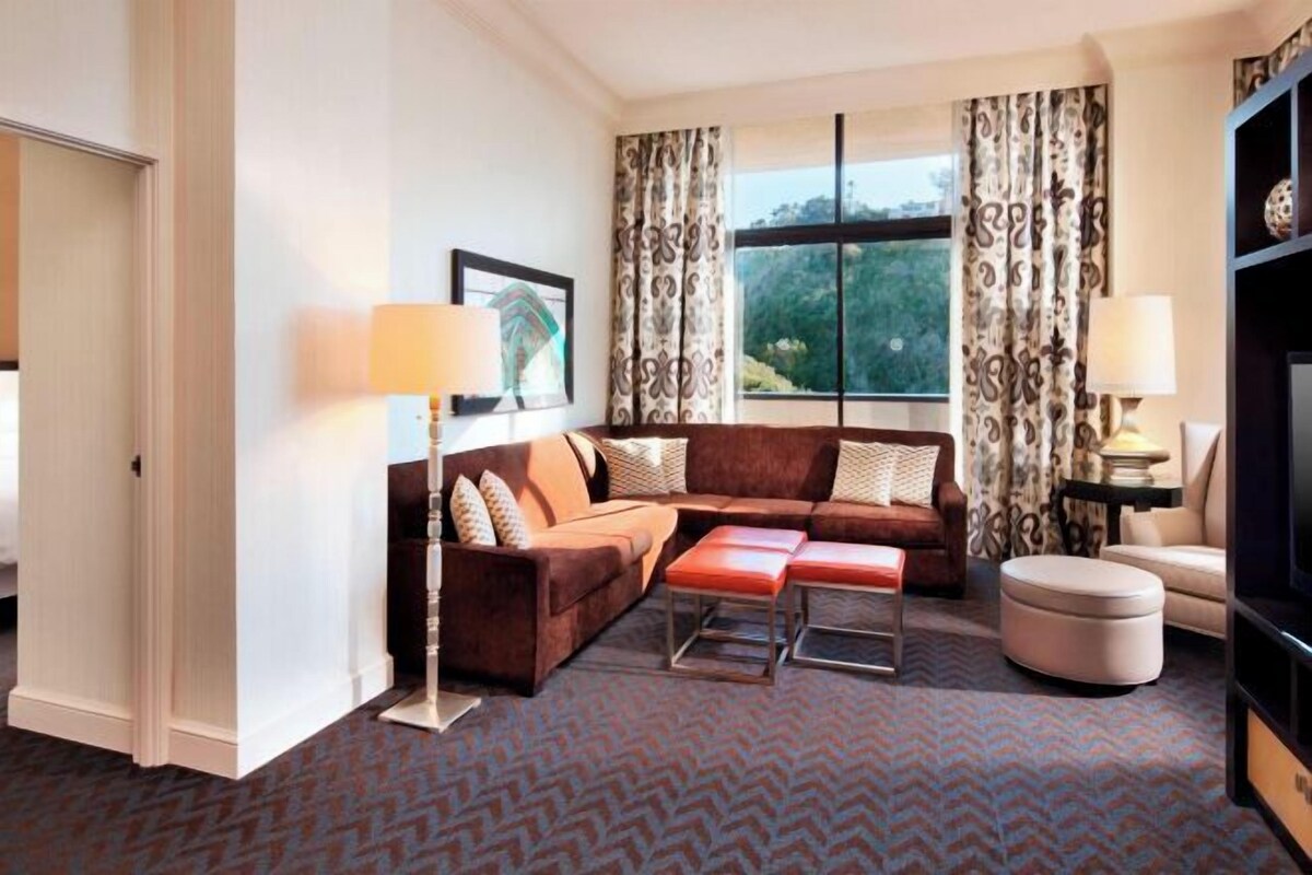 Executive Two Queen Suite with Sofa Bed