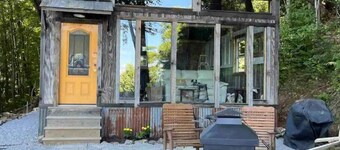 Mountaintop Glamping Cabin,Views!