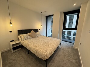 1 bedroom, WiFi, bed sheets - Luxury Flat Near Tower Bridge (London)