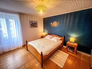 2 soverom, reiseseng for barn og wi-fi (inkludert)