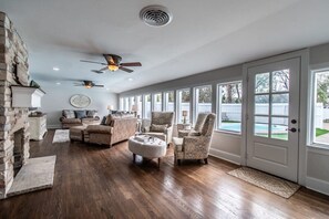 Televisie en een kantoor