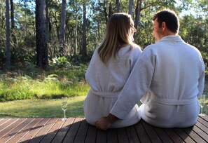 Property grounds - Premium Spa Bower - Premium Spa Bower for a couple (Broulee)