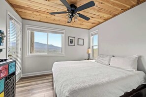 2 Schlafzimmer, Bügeleisen/Bügelbrett, WLAN, Bettwäsche