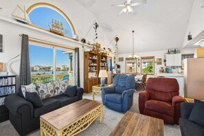 تلفزيون، كُتُب