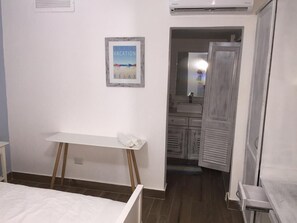 2 soverom, strykejern/-brett, wi-fi og sengetøy