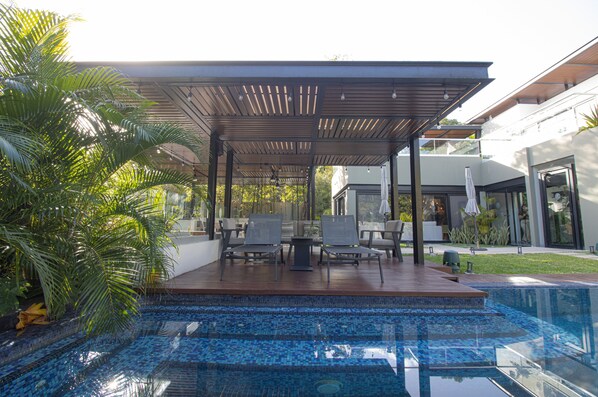 Alberca al aire libre 