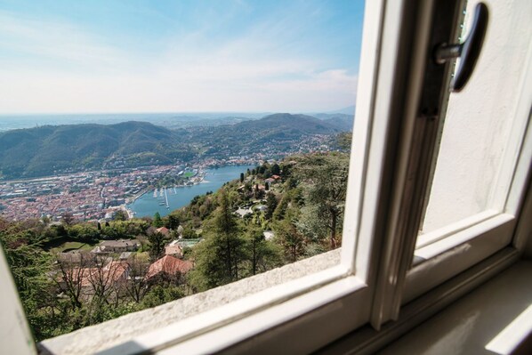 Interior - I Tigli - My Home in Como (Brunate)