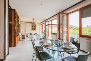 Dining - Piazza Cavour - My Home in Como (Como)