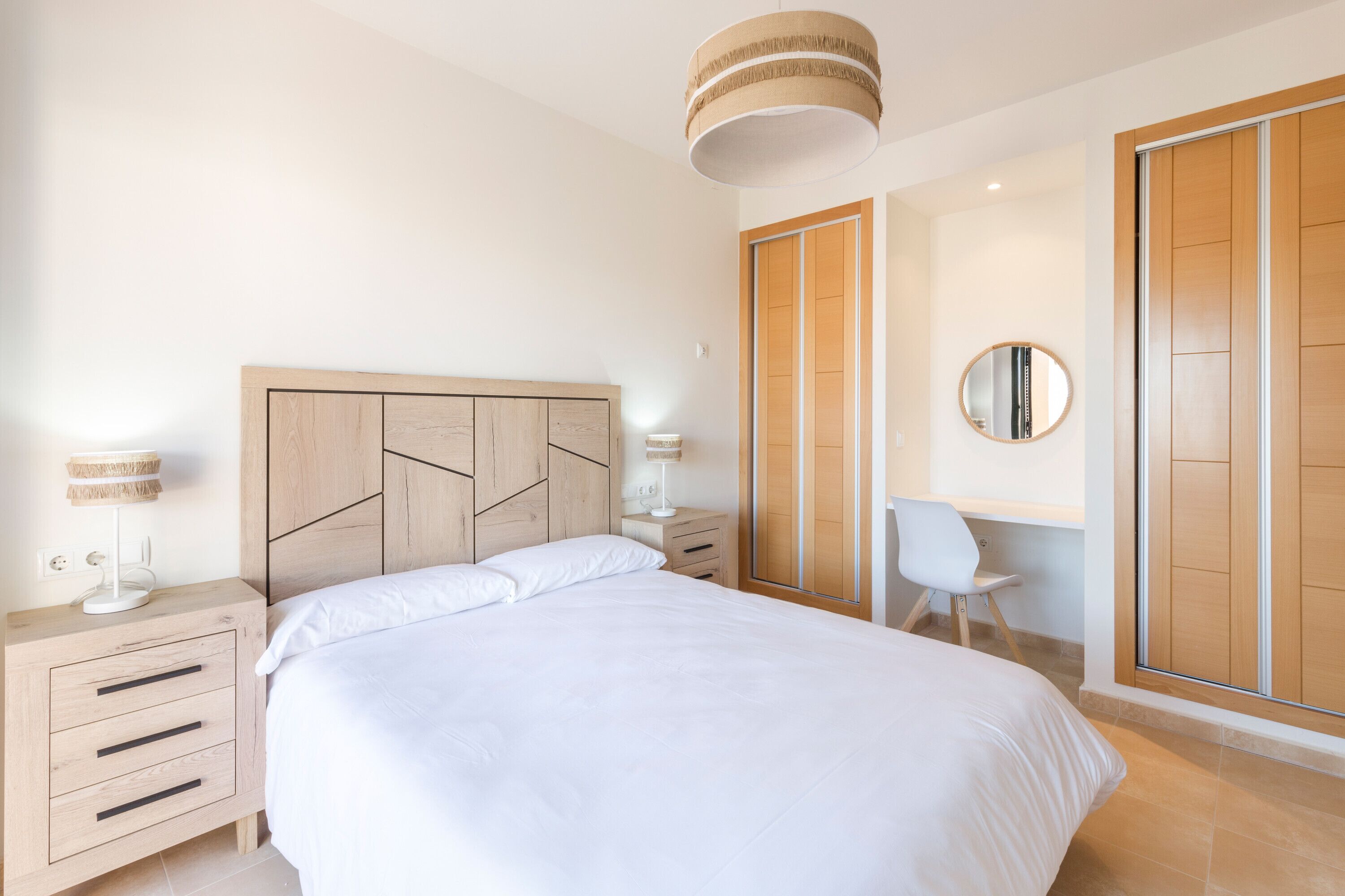 2 多间卧室、熨斗/熨衣板、免费 WiFi、床单