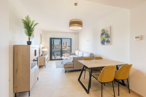 Apartment 'El Oasis Martinica 4 2 B' with Mountain View, Wi-Fi and Air Conditioning