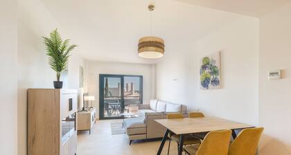 Apartment 'El Oasis Martinica 4 2 B' with Mountain View, Wi-Fi and Air Conditioning