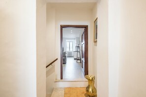 Interior - Apartment 'Nel cuore di Radicondoli' with Wi-Fi (Radicondoli)