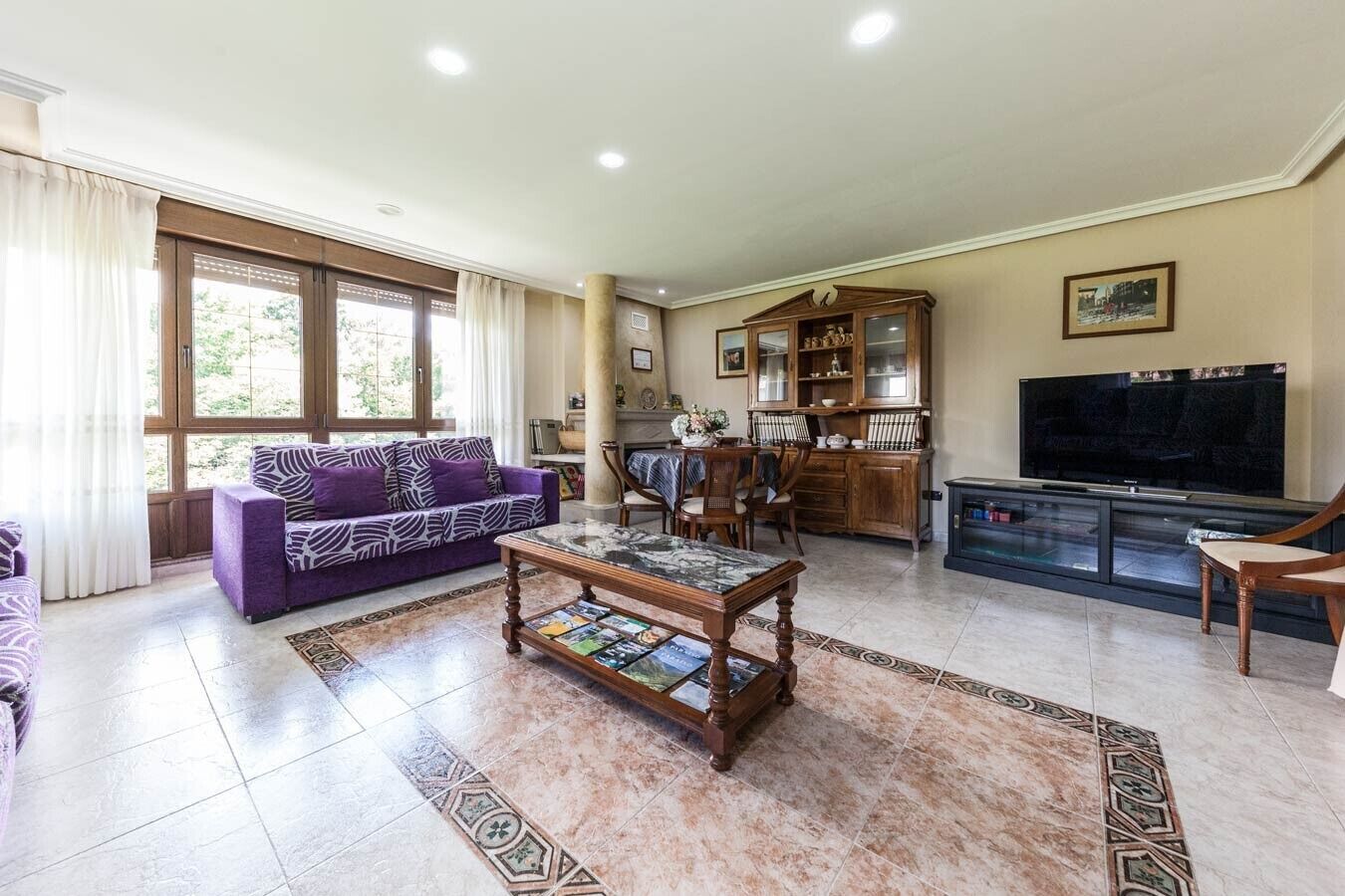 TV, fireplace, ping pong