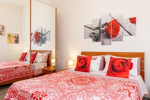 1 chambre, fer et planche à repasser, Wi-Fi gratuit, draps fournis