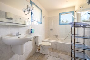 淋浴設備、風筒、提供毛巾