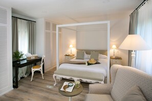 8 chambres, fer et planche à repasser, Wi-Fi gratuit, draps fournis