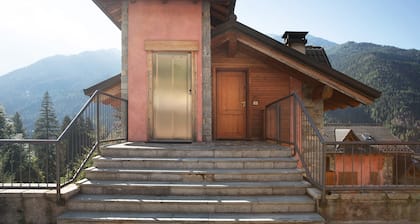 Holiday Home 'Il Piccolo Sogno' with Mountain View and Wi-Fi