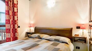 2 Schlafzimmer, kostenloses WLAN, BettwÀsche