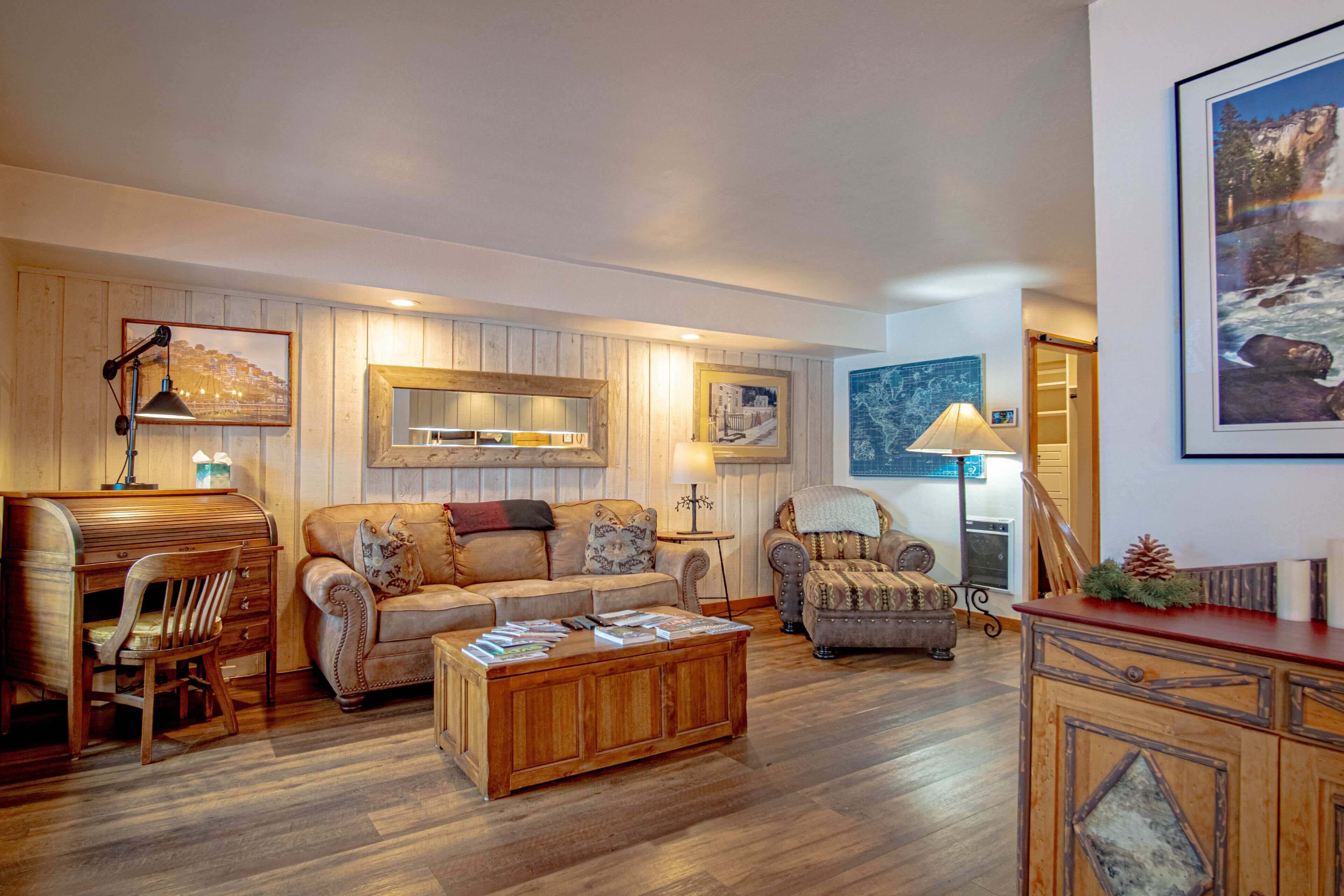 TV, fireplace, ping pong, printers