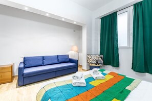 1 habitación, tabla de planchar con plancha, wifi y ropa de cama 