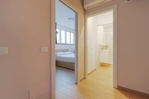 Dusj, hårføner og bidé