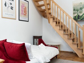 2 bedrooms, iron/ironing board, WiFi, bed sheets