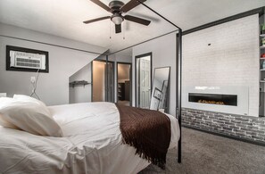 4 室のベッドルーム、アイロン / アイロン台、WiFi、ベッドシーツ