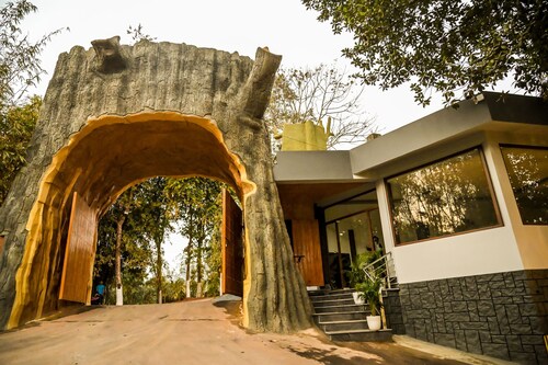 Aranya The Merian Resort