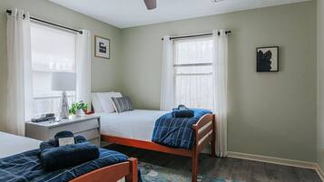 2 chambres, Wi-Fi gratuit, draps fournis