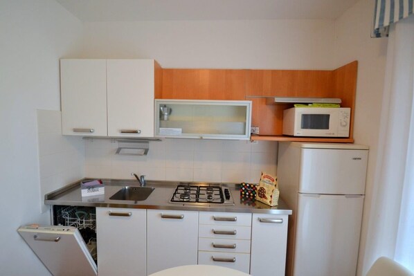 Apartment, 1 Bedroom, Balcony, Ocean View | Interior - Enjoy the sea From our Relaxing Flat (San Michele al Tagliamento)