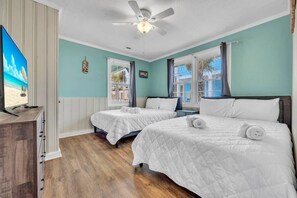 6 quartos, ferros/tábuas de passar roupa, Wi-Fi, roupa de cama