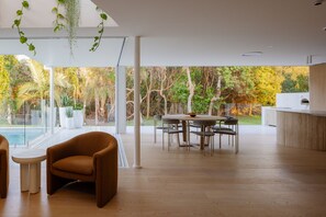 Outdoor dining - Absolute beach front masterpiece fit for a small family (Warana)