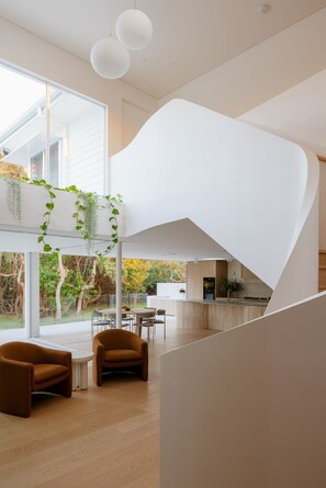 Interior - Absolute beach front masterpiece fit for a small family (Warana)